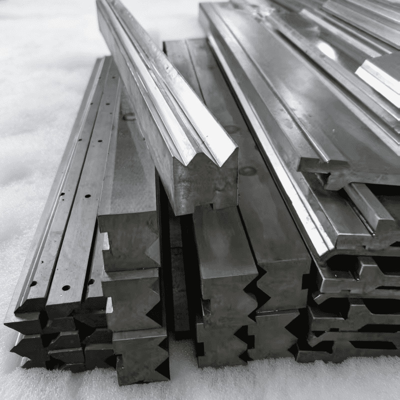 Multiple V-groove press brake bottom dies